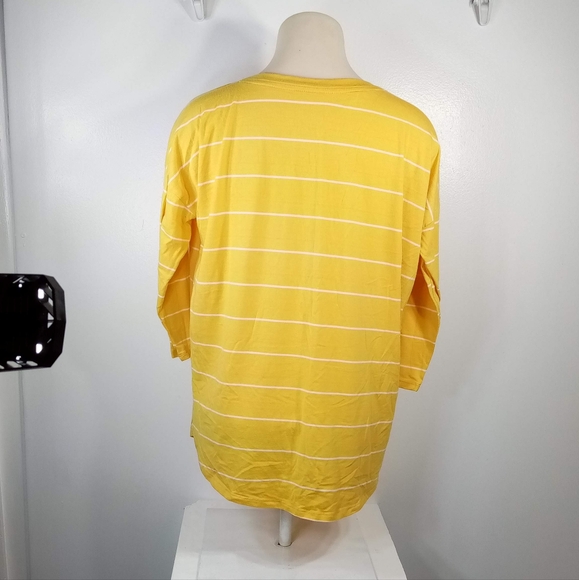 Just Be Women's Top - Picture 8 of 9